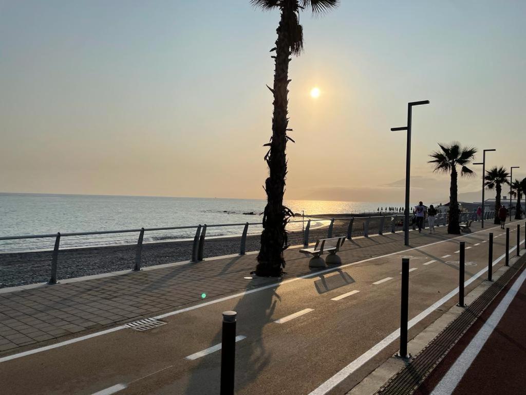 Appartamento Villa Rita A 100 M Dal Mare! 발레크로시아 외부 사진
